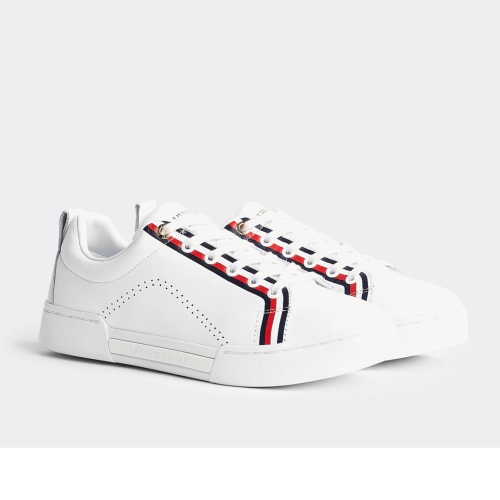 Chaussures Baskets Tommy Hilfiger Outsole Sneaker en cuir blanc