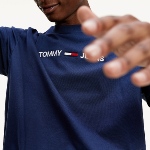 T Shirt Tommy Hilfiger Jeans bleu marine avec logo brodé