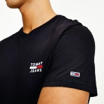 T Shirt Tommy Hilfiger noir avec logo Tommy Jeans